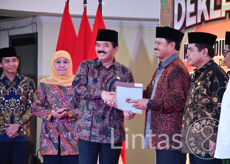 Danrem 081/DSJ Hadiri Deklarasi Kota Madiun Sebagai Kota Lengkap