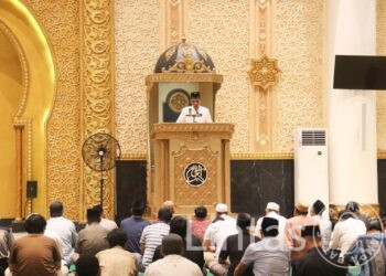 Hari Keenam Ramadhan, Wakabintaljarahdam XII/Tpr Beri Kultum di Masjid Raya Mujahidin Pontianak