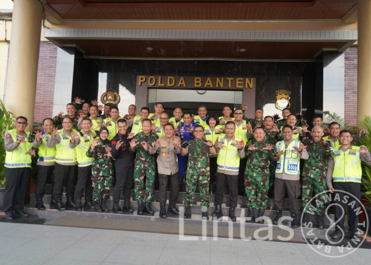 Guyub TNI Polri Danrem 064/MY Bersama Kapolda Banten Kunjungi Koramil Dan Polsek Jajaran