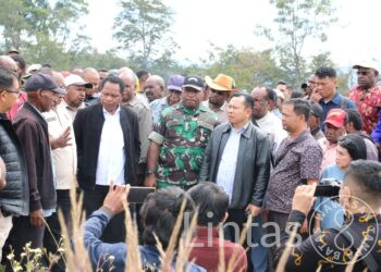 Dandim Jayawijaya Dampingi Wamendagri Tinjau Lokasi Pembangunan Kantor Gubernur Prov. Papua Pegunungan