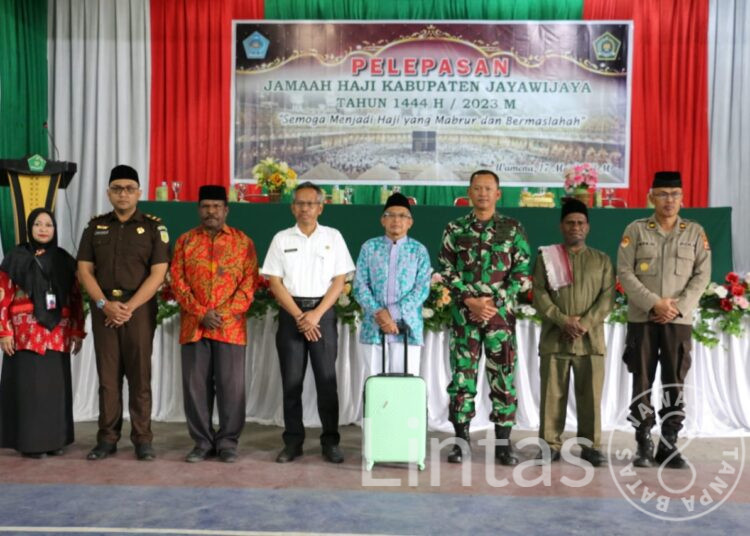Semoga Menjadi Haji Yang Mabrur, Dandim 1702/JWY Hadiri Pelepasan Jamaah Calon Haji Kabupaten Jayawijaya