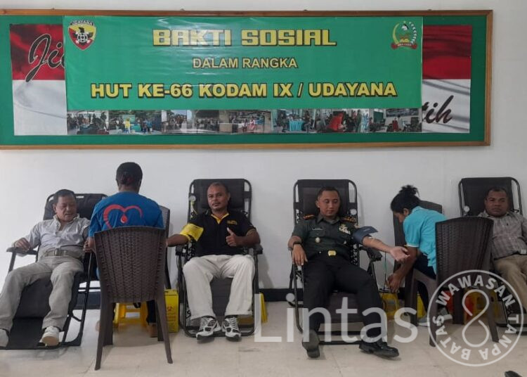 Dalam Rangka HUT Ke-66 Kodam IX/Udayana, Kodim 1603/Sikka, Menggelar Donor Darah Dan Penyuntikan Vitamin-C