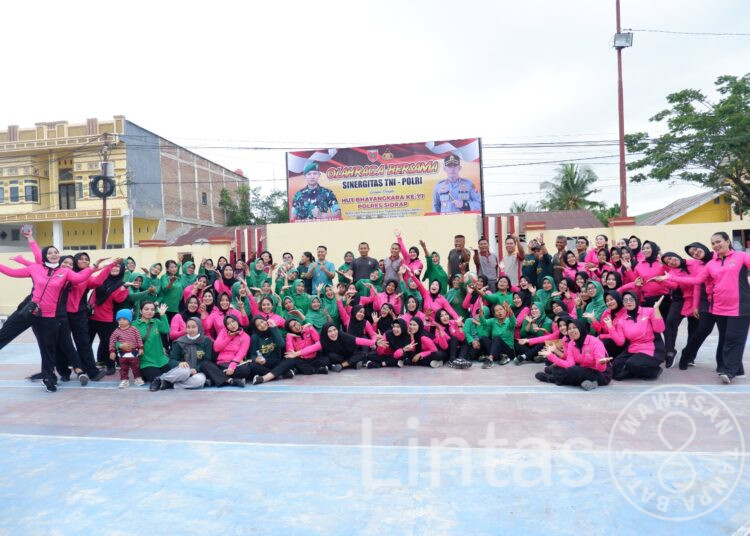 Dalam Rangka Menyambut HUT Bhayangkara Ke -77, Kodim 1420 Dan Polres Sidrap Gelar Olahraga Bersama