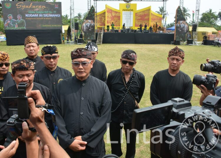HUT Kodam III/Siliwangi “Botram” Di Lapangan Darongdong