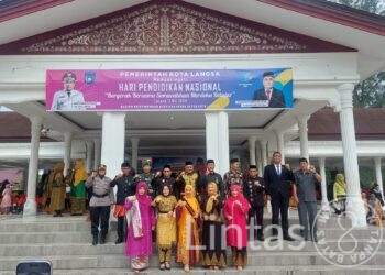 Wakili Dandim, Danramil 22/Lgsb Ikuti Upacara Peringatan Hari Pendidikan Nasional Tahun 2023