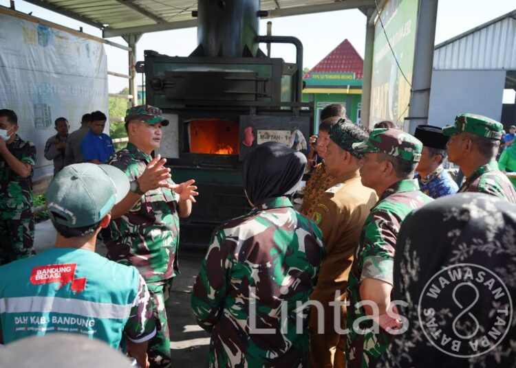 Inovasi Solutif Sampah, Pangdam III/Slw Cek MOTAH Di Sektor 7 Citarum