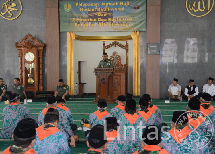 Kasdam III/Siliwangi Berangkatkan Calon Jamaah Haji KBIH Kodam III/Slw