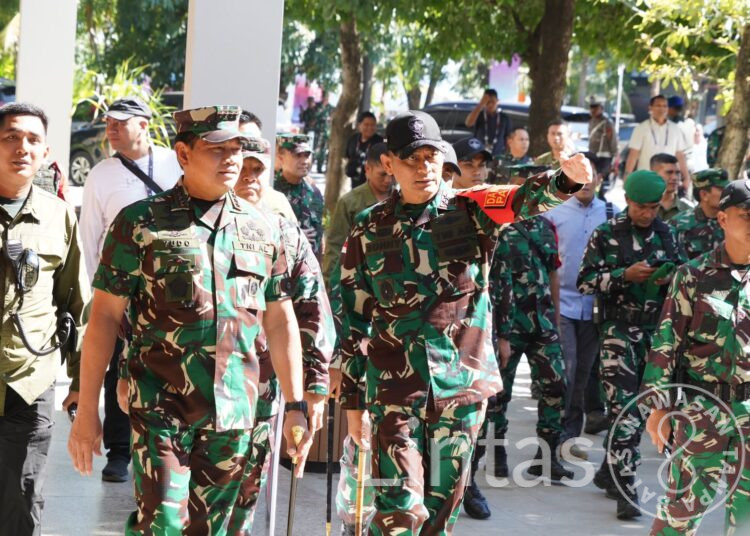 Panglima TNI Didampingi Pangdam IX/Udayan Tinjau Kesiapan Venue Dan Penempatan Personel Pengamanan KTT ASEAN