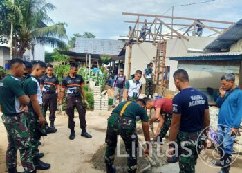 Pembangunan RTLH Oleh Taruna Yontarlat IV Kijang Sudah Mencapai 50 Persen di Kelurahan Nan Balimo Kota Solok