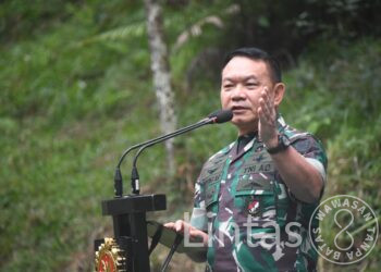 Cek Kesiapan Pra Tugas Yonmek 411/Pandawa, Kasad Ingatkan Disiplin Tempur Prajurit