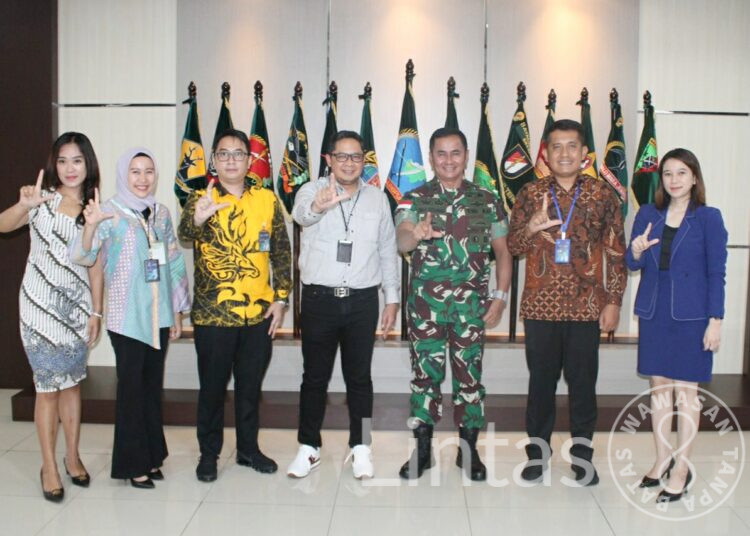 Pangdam XII/Tpr Terima Kunjungan Silaturahmi Kepala Cabang Bank Mandiri Kalbar