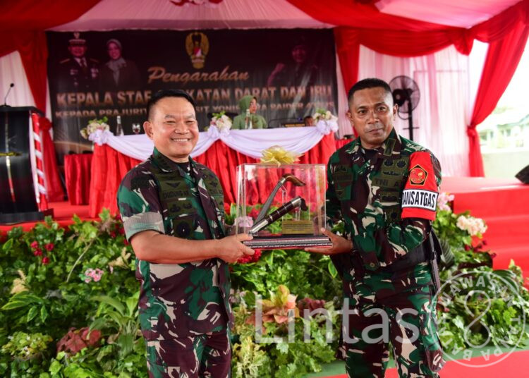 Sebagai Pembina Kekuatan, Kasad Yakinkan Kesiapan Operasi Yonif 433/JS/3/Kostrad