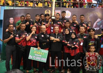 Pangdam XIV/Hsn Berangkatkan Kontingen Pencak Silat Hasanuddin Piala Kasad 2023 : Seorang Pesilat Tidak Akan Gentar Menghadapi Lawan