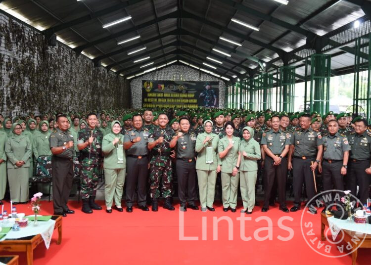 Sinergitas TNI-Polri Jadi Penekanan Kasad Saat Kunjungi Yonif 512/QY