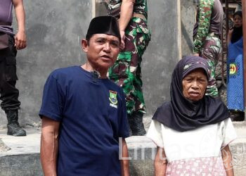 Rumah Nenek Miah Yang Hidup Seorang Diri Jadi Sasaran Fisik Satgas TMMD Kodim 0623/Cilegon