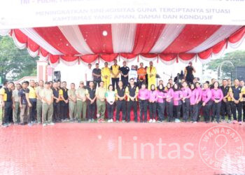 Tingkatkan Sinergitas TNI/Polri, Kodim 0209/LB & Polres Labuhanbatu Adakan Halal Bi Halal Dan Olahraga Bersama Forkopimda