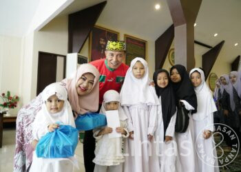 Ulang Tahun Ke-55, Bentuk Rasa Syukur, Pangdam XIV/Hsn Beri Santunan Kepada Anak Yatim