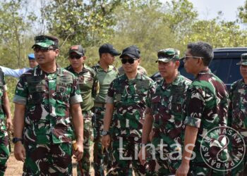 Pangkoopsud I Dan Dankorpasgat Dampingi Pangkoopsudnas Tinjau Kesiapan Daerah Latihan AWR Buding
