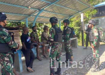 Anjangsana Dan Pelayanan Kesehatan Di Kampung Kelila Oleh Satgas Yonif Raider 200/BN