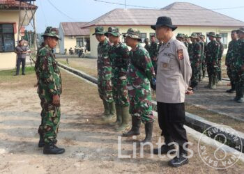 Sebelum Mulai Kegiatan, Dan SSK TMMD Kodim 0623/Cilegon Beri Pengarahan Kepada Prajurit