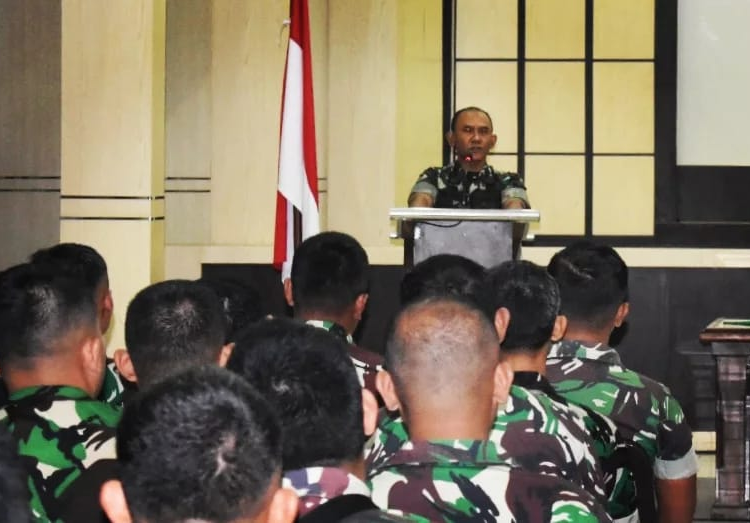 Lepas Anggota Baru, Danrem 081/DSJ : Dimanapun Berdinas, Dekatkan Diri Kepada Allah