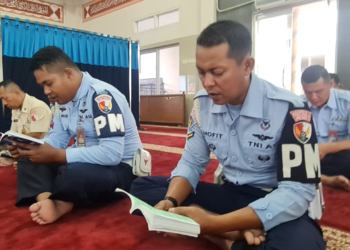 Tingkatkan Iman dan Taqwa Lanud Husein Sastranegara Gelar Sholat Dhuha Bersama