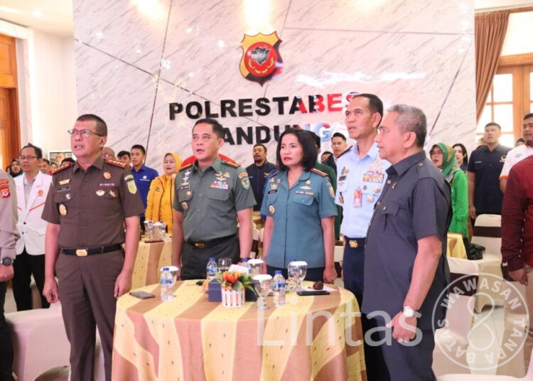 Komandan Lanud Husein Sastranegara Menghadiri Deklarasi Damai Pemilu 2024 Kota Bandung