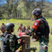 Satgas Mobile Raider 300 Siliwangi Bantu Pemakaman Balita di Kampung Amugi Papua