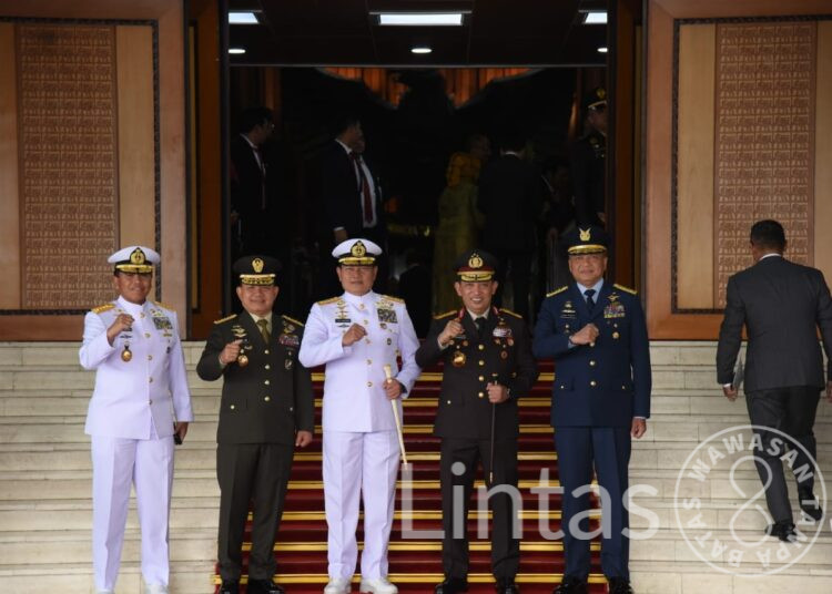 Gaji TNI Naik, Pengakuan Kinerja Prajurit TNI Dalam Jaga NKRI