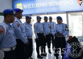 Personel Satpomau Lanud Husein Sastranegara Negara Mengukuti Binwaldas Pomau