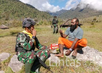 Berbincang Hangat Dengan Masyarakat Papua