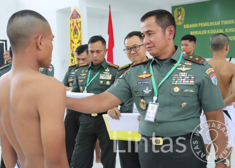 Pangdam XII/Tpr Pimpin Sidang Pantukhir Caba PK Pria Reguler Serta Caba Khusus Kopassus Dan Kostrad
