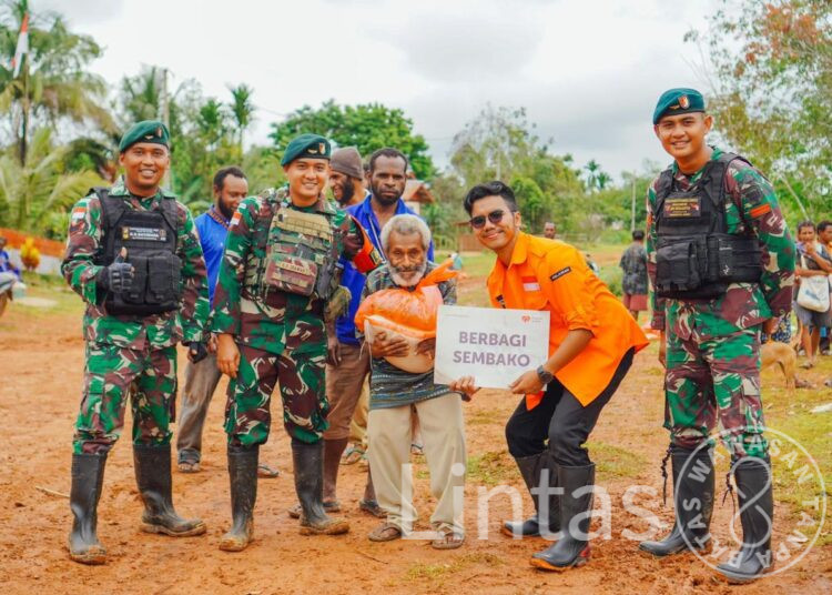 Aksi Sosial TNI Satgas Pamtas Statis RI-PNG Yonif 111/KB Dan Rumah Zakat Membawa Kegembiraan Masyarakat Pedalaman Papua Selatan