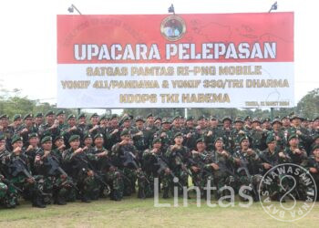 Personel Lengkap Dan Torehkan Berbagai Prestasi di Medan Operasi, Satgas 330 Terima Tanda Kehormatan Satyalancana Wira Dharma