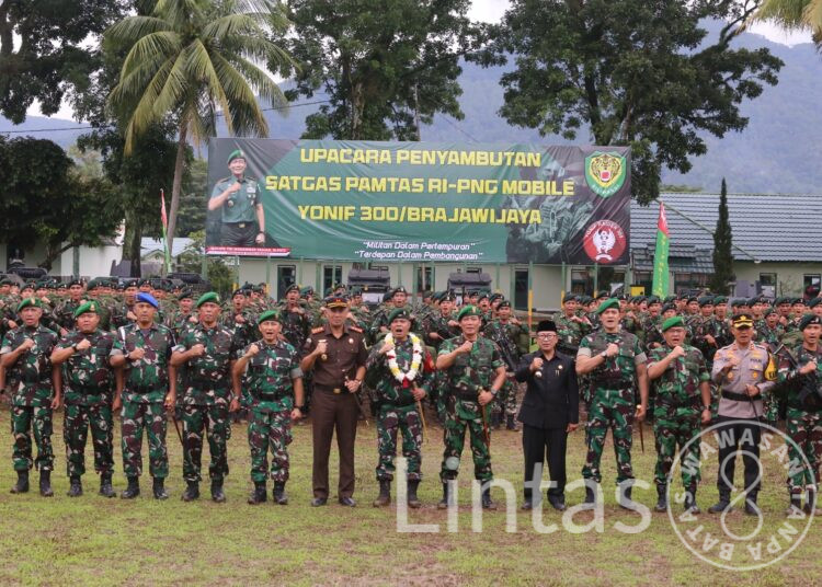 Pangdam III/Siliwangi Bangga Dengan Keberhasilan Satgas Yonif 300/Bjw
