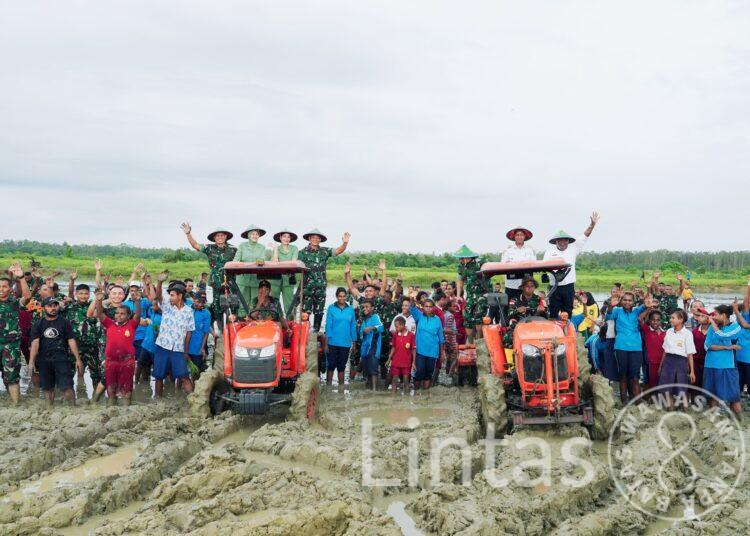 Program Cetak Sawah Dan Manunggal Air TNI AD Jadi Berkah Untuk Warga Papua