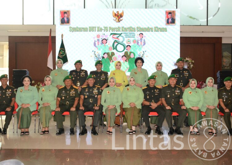 Pangdam III/Siliwangi: Dampingi Suami Dimanapun Bertugas