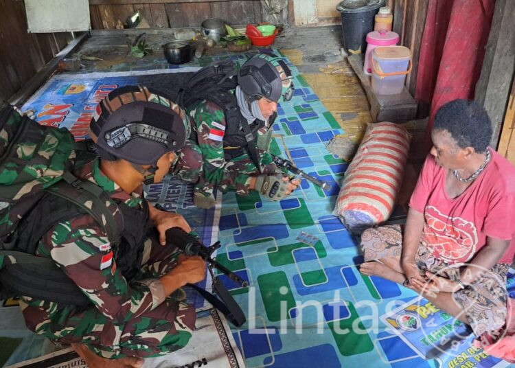 Satgas Yonif 310/KK Berupaya Tingkatkan Mutu Kesehatan di Pegunungan Bintang Papua