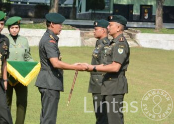 Sertijab Danyonif 300/Bjw, Pangdam III/Slw: Jadilah Serdadu Siliwangi Yang Militan