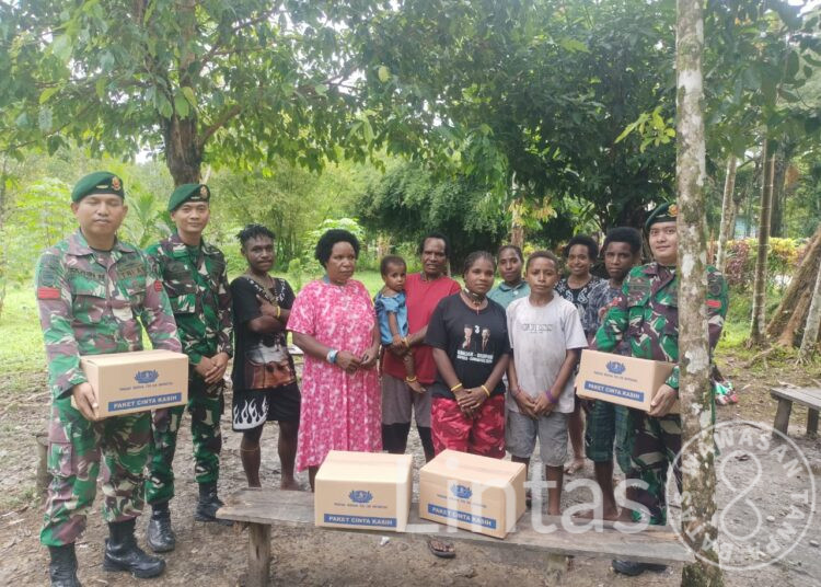 Cinta Kasih Dari TNI Untuk Masyarakat Papua