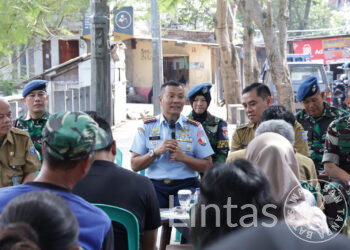 Komandan Lanud Husein Sastranegara Anjangsana ke Warga Citepus, Kelurahan Padjajaran