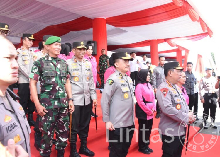 Pangdam III/Siliwangi Hadiri Bakti Kesehatan Bhayangkara