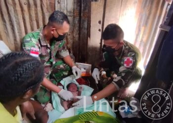 Selamatkan Ibu Dan Bayinya, Satgas Yonif 310/KK Lakukan Persalinan Darurat