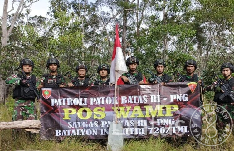 Satgas Pamtas Yonif 726/Tml Patroli Patok Perbatasan RI-PNG, Pastikan Keutuhan Dan Kedaulatan Wilayah Negara