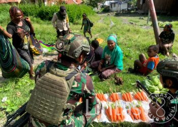 Dengan Rosita, Buktikan Komitmen Satgas 323 Buaya Putih Sejahterakan Masyarakat Papua