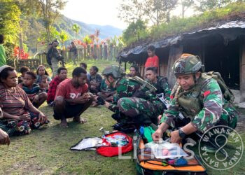 Satgas Yonif 323 Buaya Putih Gelar Pelayanan Kesehatan Gratis