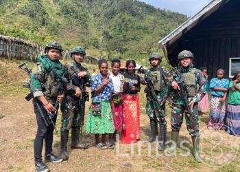 ROSITA TNI Bangkitkan Semangat Warga Opmu