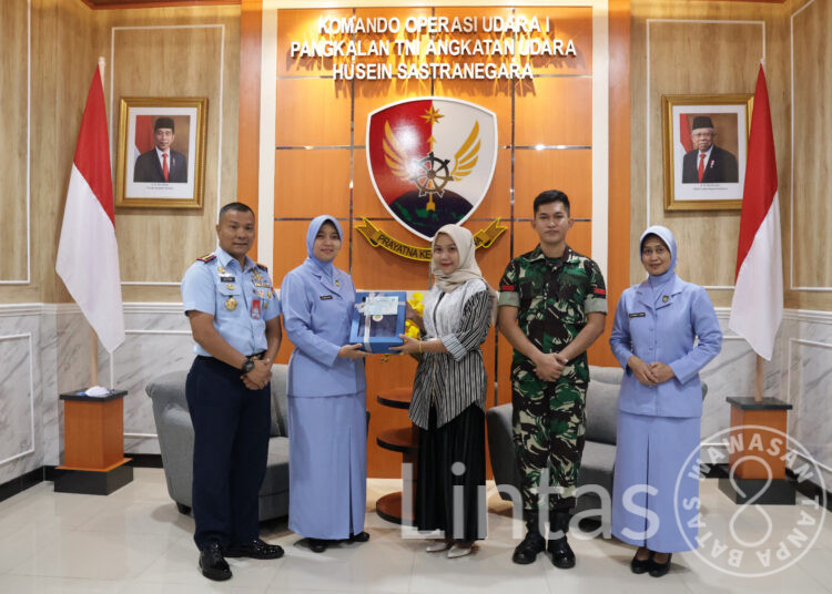 Wujudkan Keluarga “SAMAWA” Danlanud Husein Sastranegara Berikan Nasihat Dan Bimbingan Perkawinan Bagi Personel Sebelum Menikah