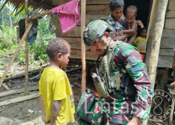 Marinir Habema Peduli Layani Kesehatan Warga Kuari