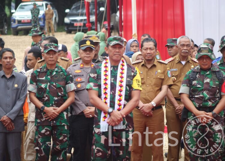 Kadispenad : Kami Hadir Untuk Memastikan Manfaat TMMD Bagi Masyarakat